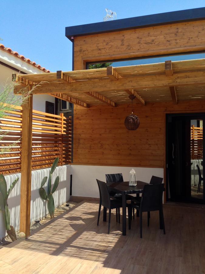 White Apartment Salento Sant Isidoro  Exterior photo